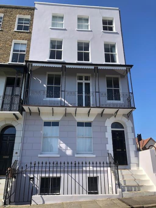 Georgian 5 Storey House, Seaviews, Cinema Room Ramsgate Exterior photo